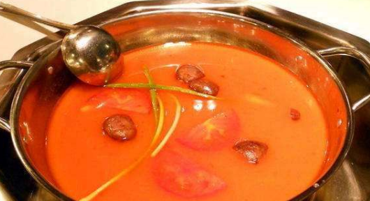 制作番茄汤料的操作要点,番茄火锅汤底的做法图8