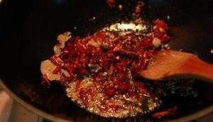 水电鱼的做法煮汤,的做法红烧肉的做法图2