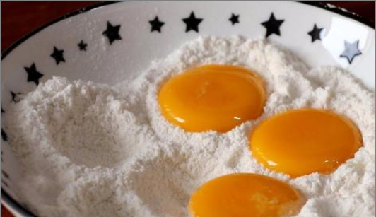 蛋黄粽子的蛋黄怎么处理,咸蛋黄包粽子蛋黄要处理么图7