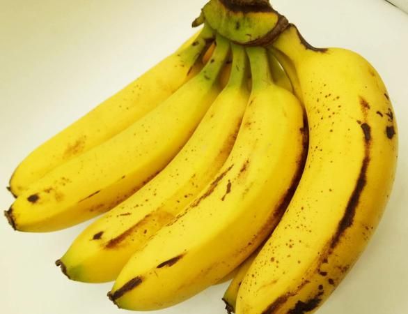发黑的香蕉能吃,香蕉里面黑了还能吃图3