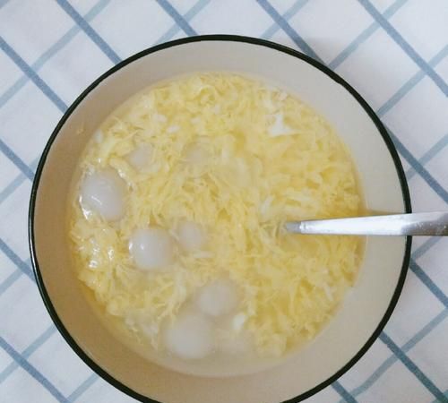 如何做米酒汤圆蛋花汤,米酒蛋花汤圆的功效图3