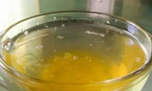 蜂蜜水要热水还是冷水泡,蜂蜜水用冷水还是热水泡图2