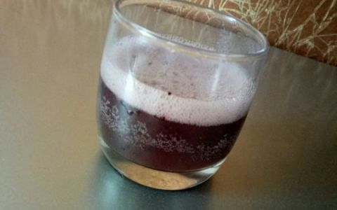 蓝莓汁怎么榨好喝,蓝莓汁的做法
