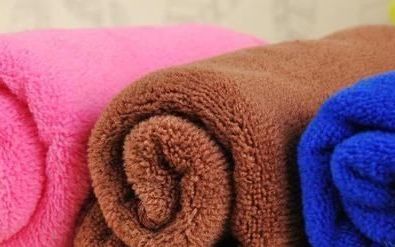 洗脸毛巾用久了发粘如何清洗,毛巾使用时间久了就会有发粘变硬散发异味怎么回事