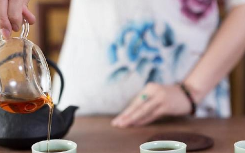 日本茶道和中国茶道的区别,中国茶道与日本茶道有什么不同这两种茶道之间是否有联系