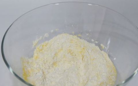 纯玉米面馒头怎么做,白面和玉米面混合蒸馒头怎么做